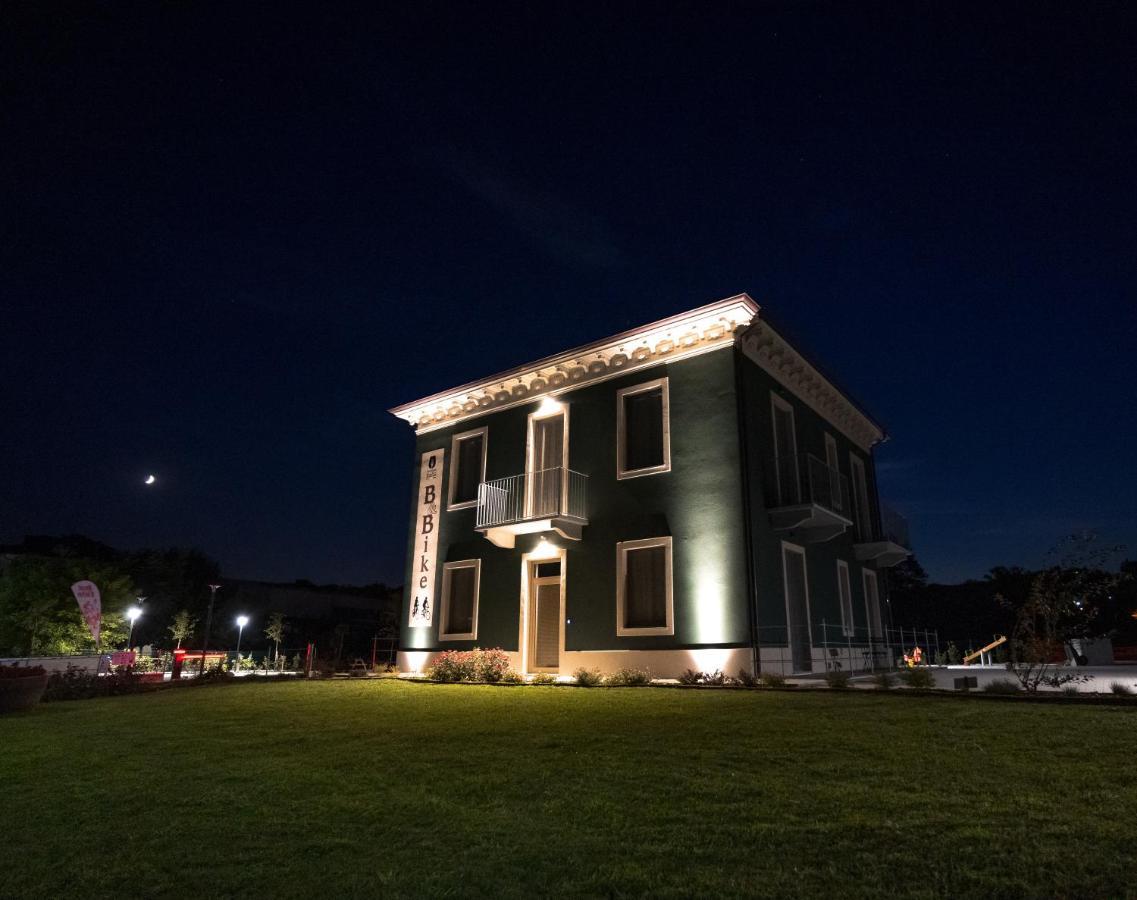 B & Bike Di Ristorante Italia Mombello Monferrato Exterior foto